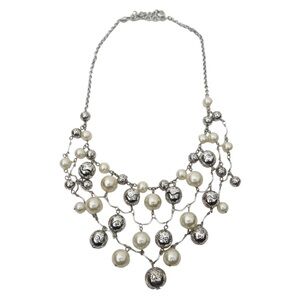 BRIGHTON Glamour Pearl bib necklace Silver